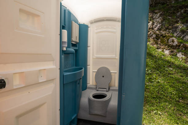Portable Toilet Options We Offer in Millbrook, NY